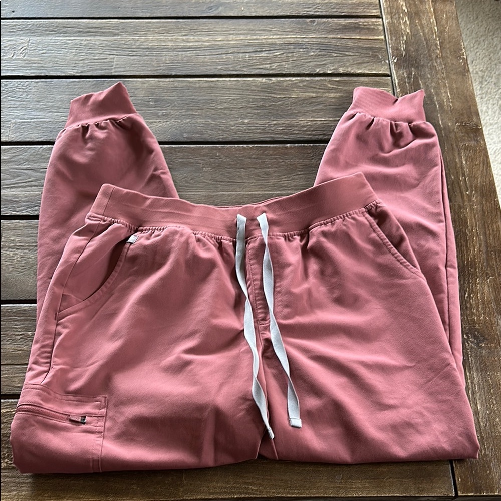 Figs Mauve Jogger Pants with Drawstring